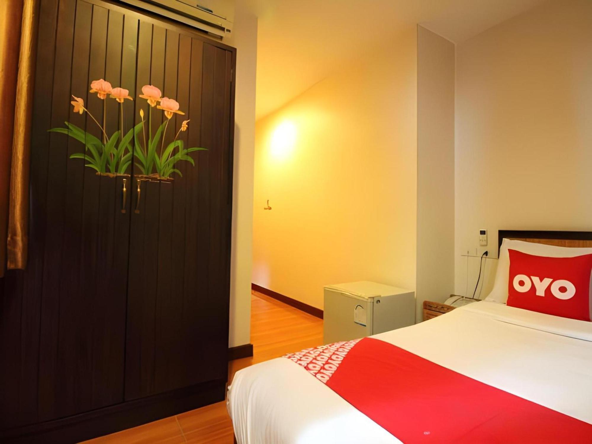 Pannee Lodge Khaosan - Sha Plus Bangkok Ngoại thất bức ảnh