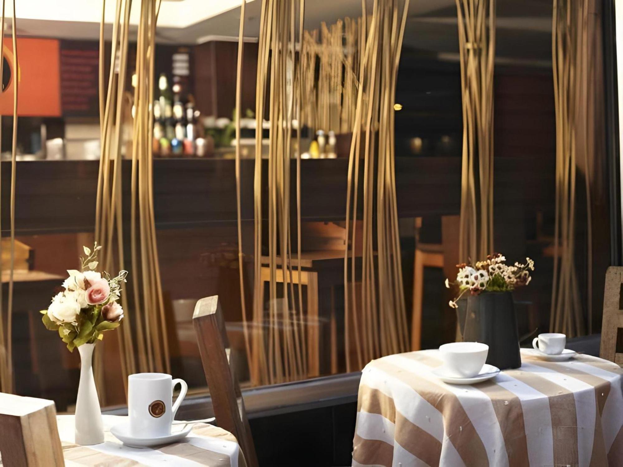 Pannee Lodge Khaosan - Sha Plus Bangkok Ngoại thất bức ảnh